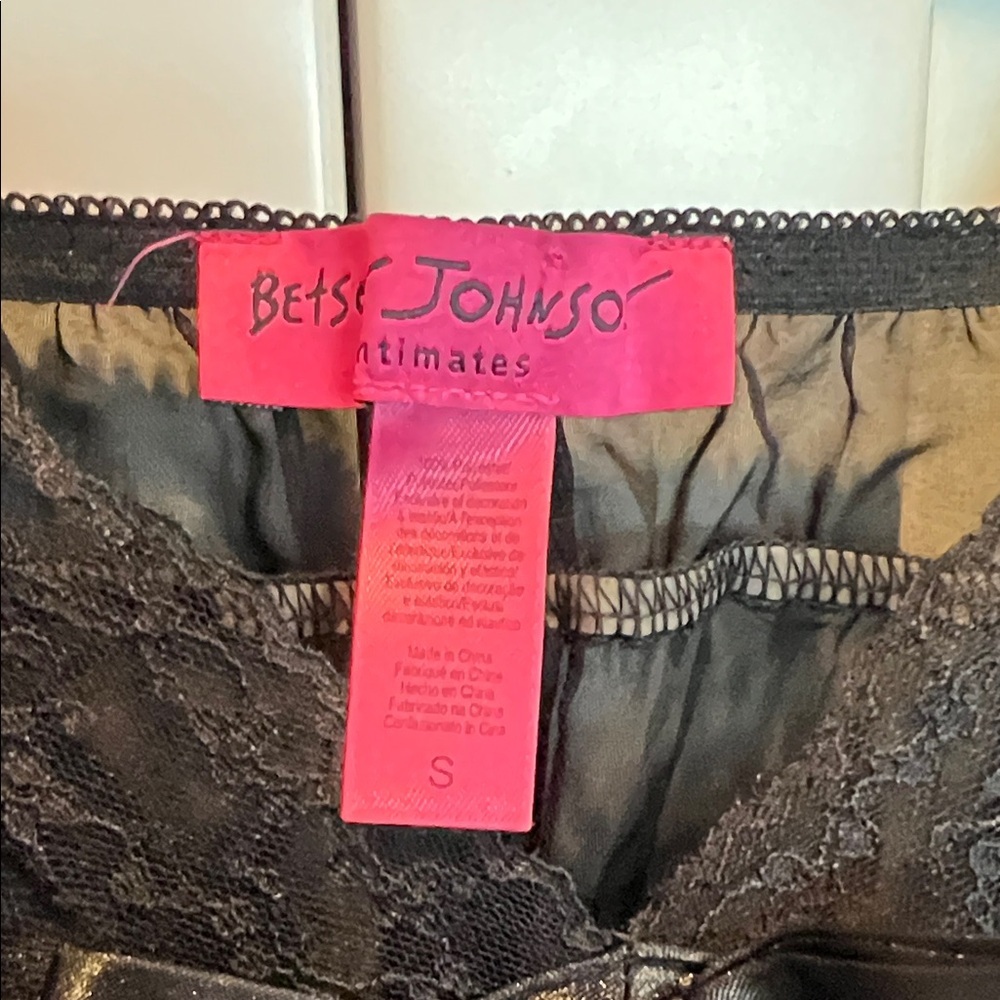 Betsey Johnson Black Chemise with Pink Accents Size S - Picture 2 of 5